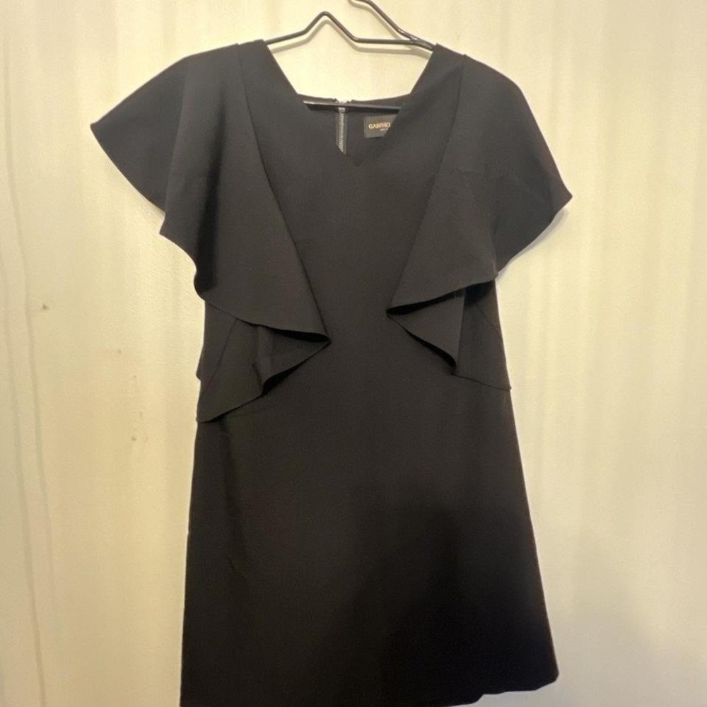 Women's Gabrielle Union New York & Company Shift Dress with Ruffles in sz Small